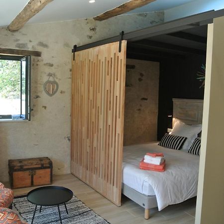Les Epis Du Vent Bed & Breakfast Adilly Exterior foto